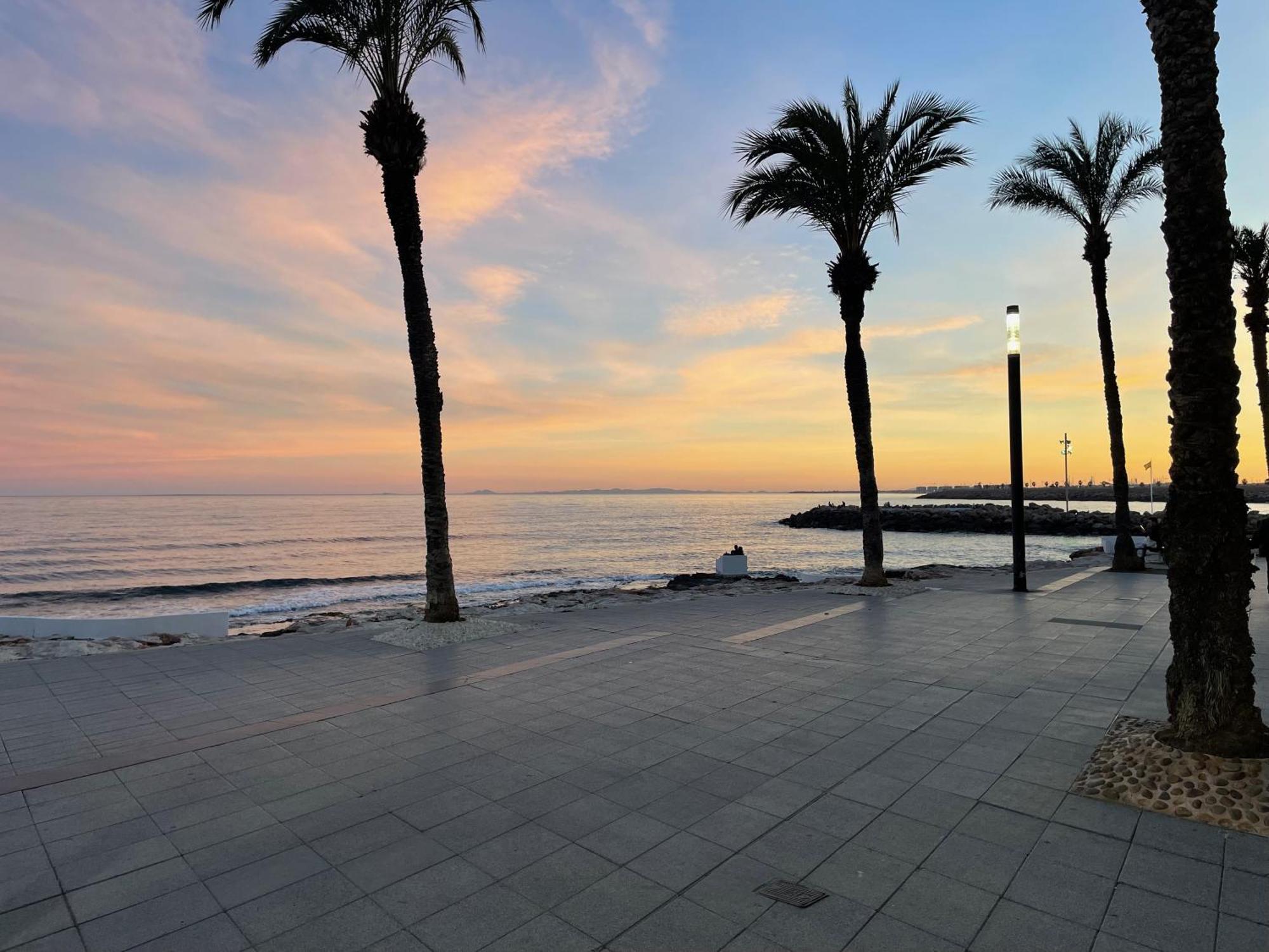 Superior La Playa! 3 Bedrooms! 2 Baths! Air Condition! Side Sea View! Torrevieja Buitenkant foto